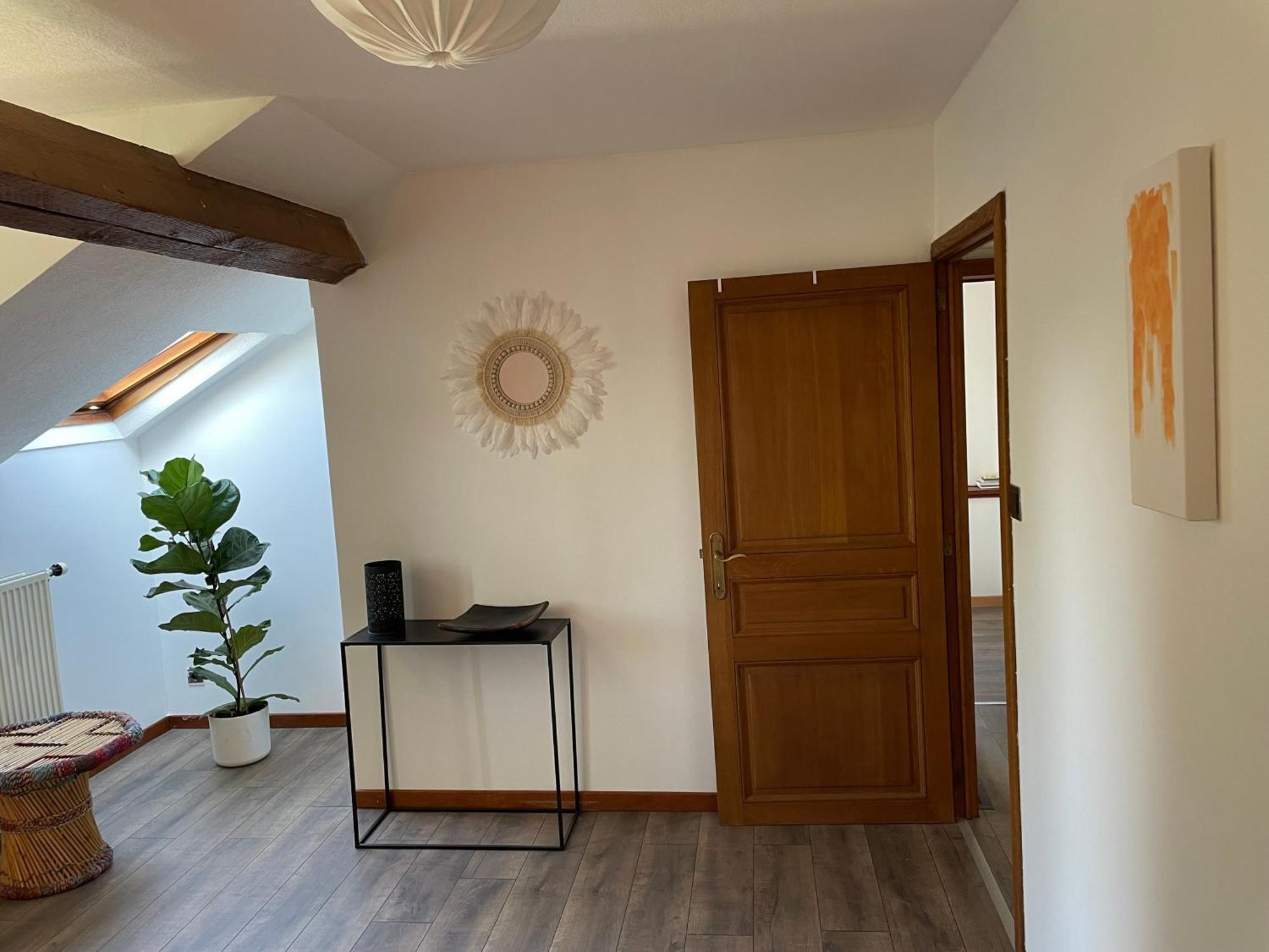 Homestay Villa O Virton Værelse billede