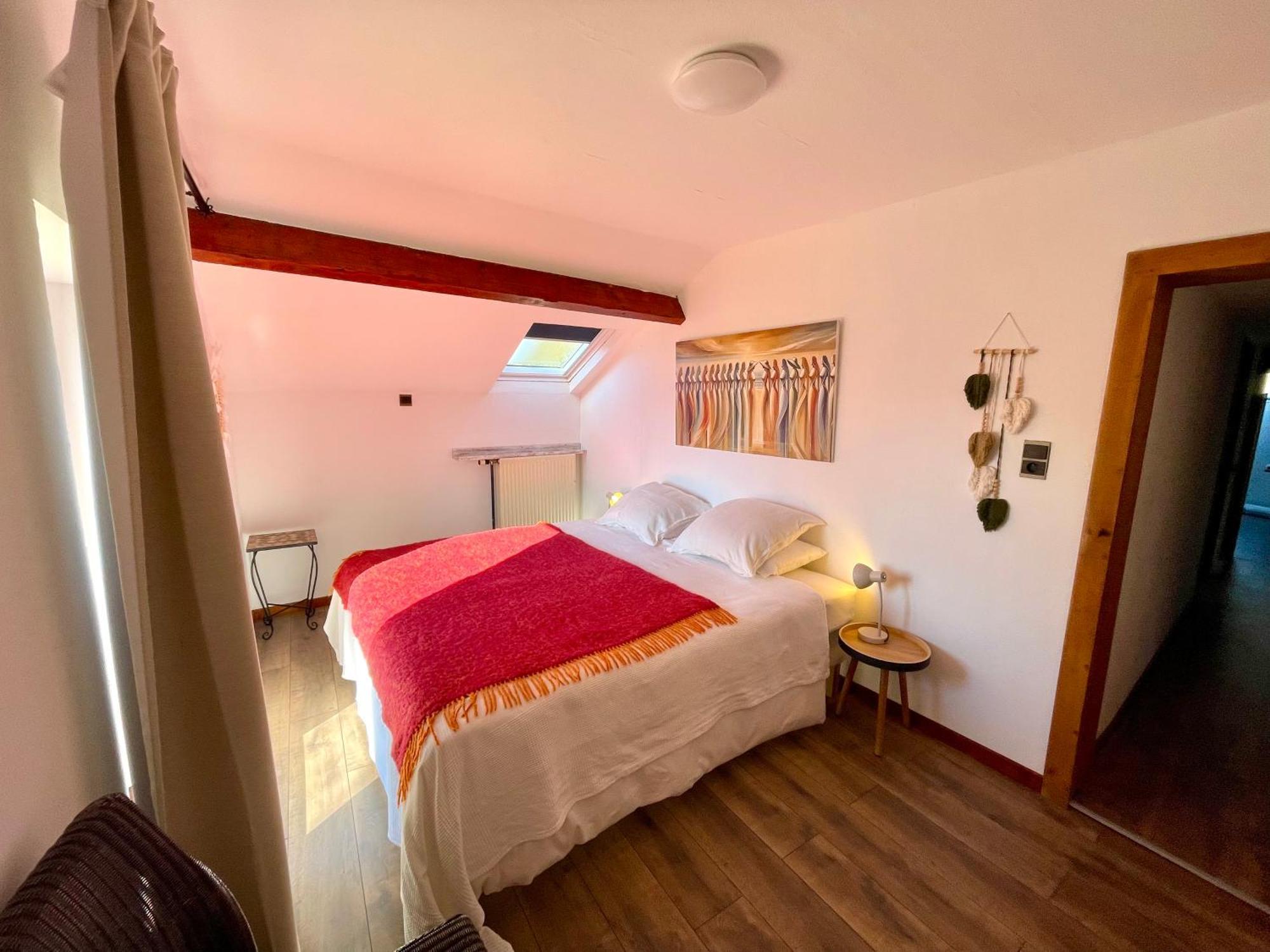 Homestay Villa O Virton Eksteriør billede