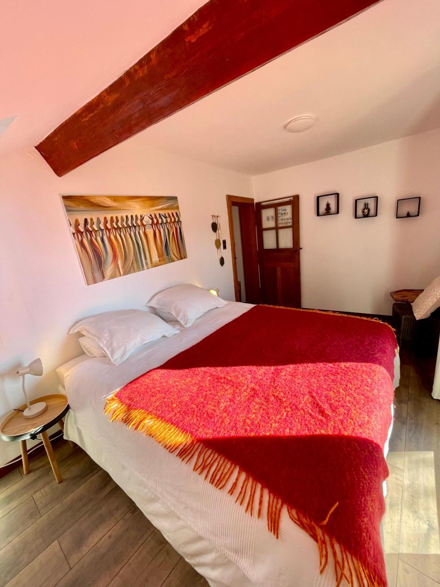 Homestay Villa O Virton Eksteriør billede